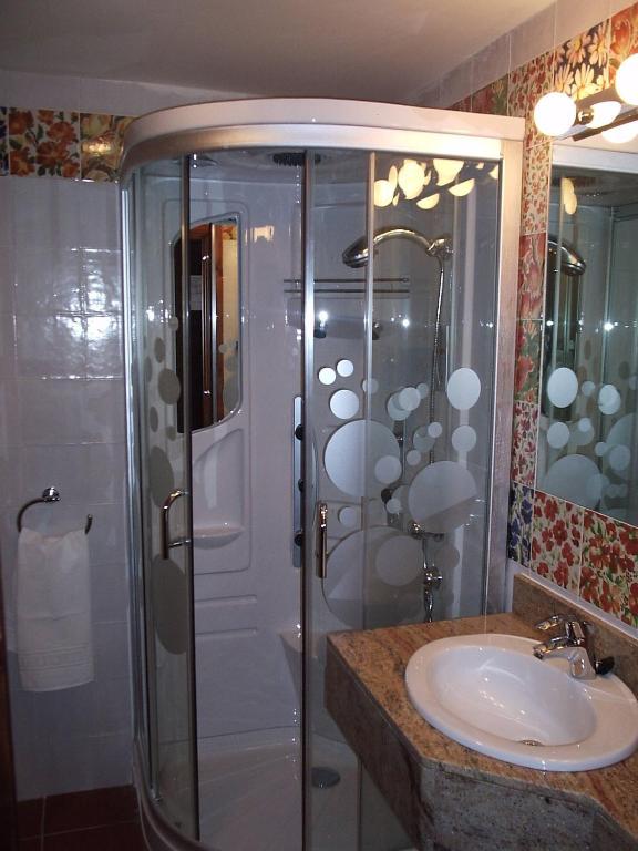 Adeko Hotel Баракальдо Номер фото